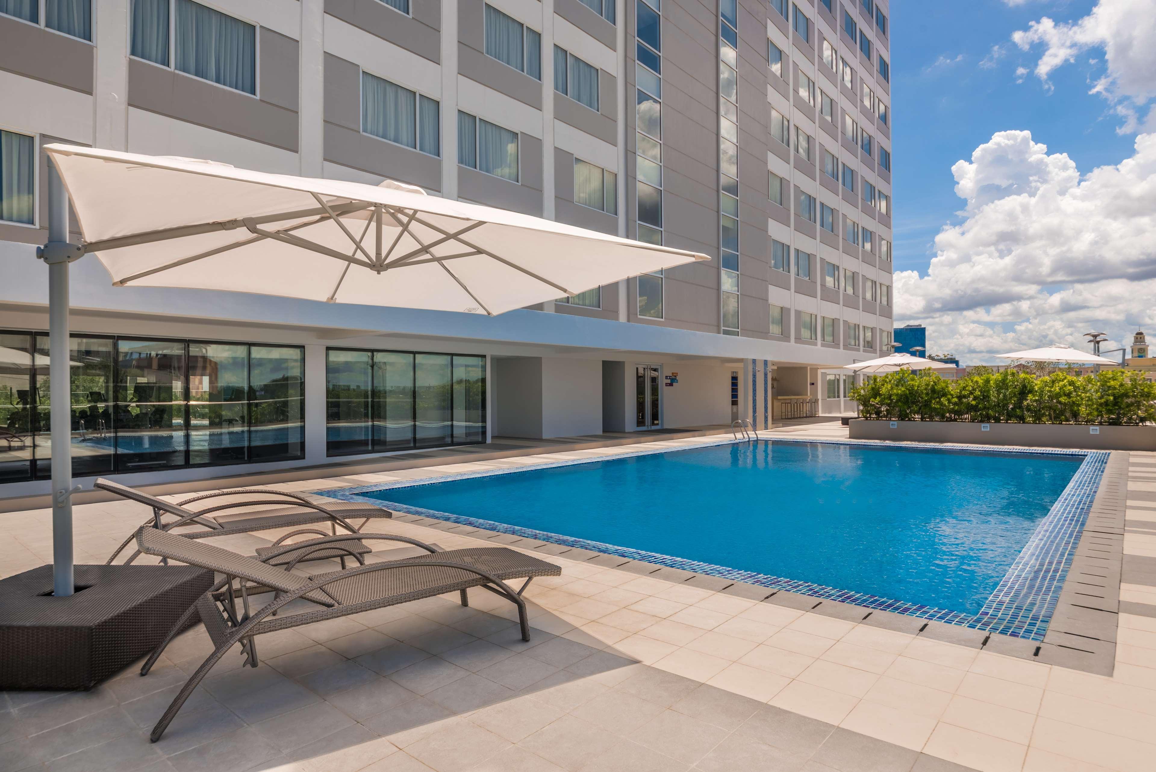 Park Inn By Radisson Iloilo Dış mekan fotoğraf